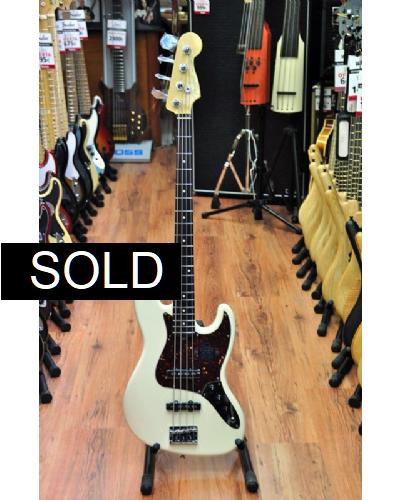 Fender American Standard Jazz Bass White